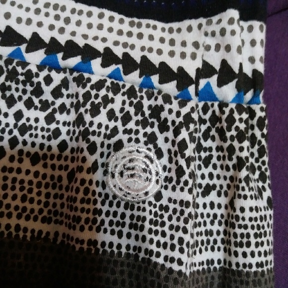 Element Skateboarding brand womens - Picture 2 of 3